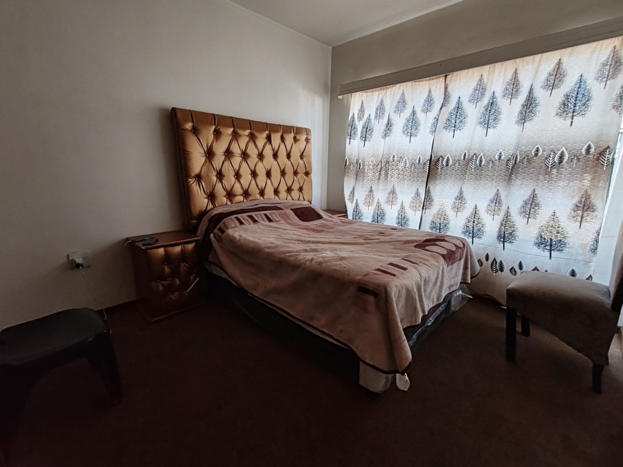 2 Bedroom Property for Sale in Potchefstroom North West